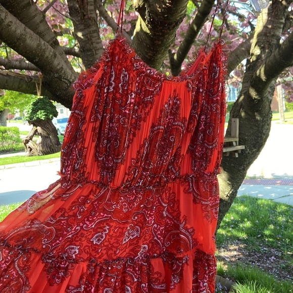 Banana Republic Blogger Favorite! Paisley Pleaded Midi Dress, 6 - Picture 7 of 11